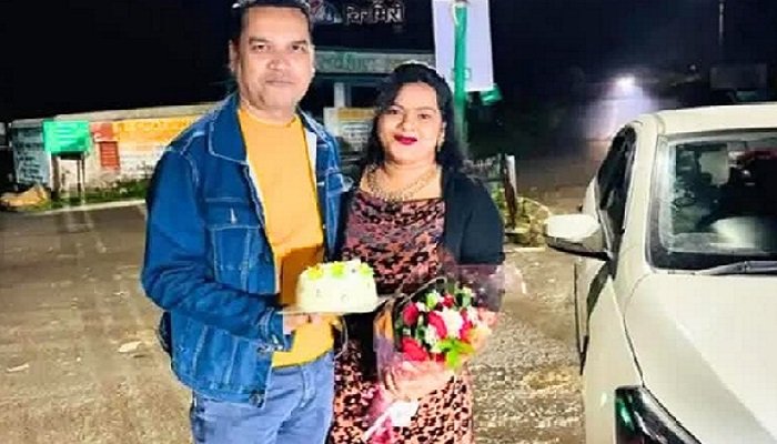 सड़क पर बर्थडे सेलिब्रेशन: स्वास्थ्य मंत्री के निजी सचिव और भाजपा नेता के खिलाफ FIR दर्ज