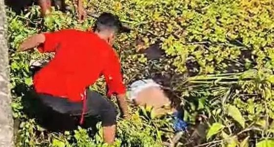 CG NEWS: तालाब की सफाई के दौरान मिला अज्ञात व्यक्ति का शव, जांच में जुटी पुलिस