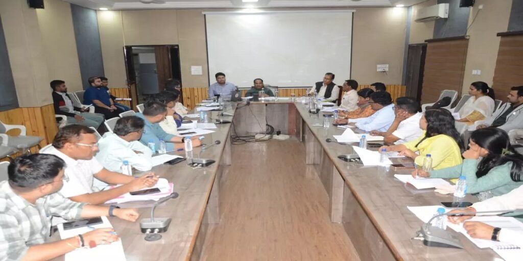 रायपुर कलेक्टर का इलेक्शन मोड में सख्त रुख, SIR प्रक्रिया को लेकर दिए कड़े निर्देश