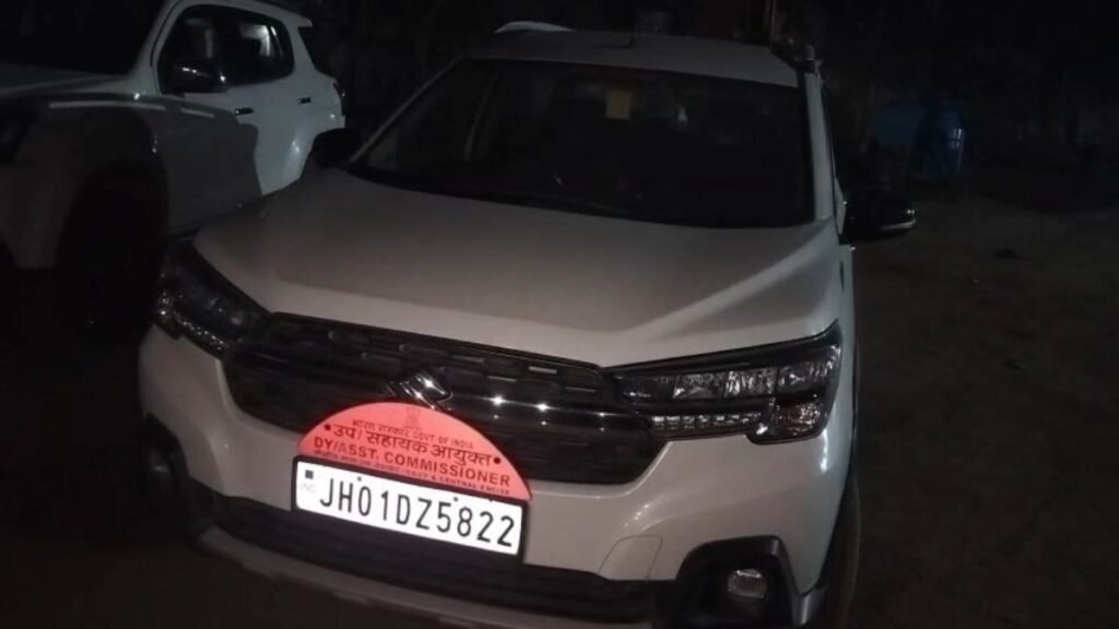 Chhattisgarh GST Action: नवीन इंजीनियरिंग वर्क्स में GST विभाग ने मारा छापा, इलेक्ट्रॉनिक उपकरण और दस्तावेज जब्त