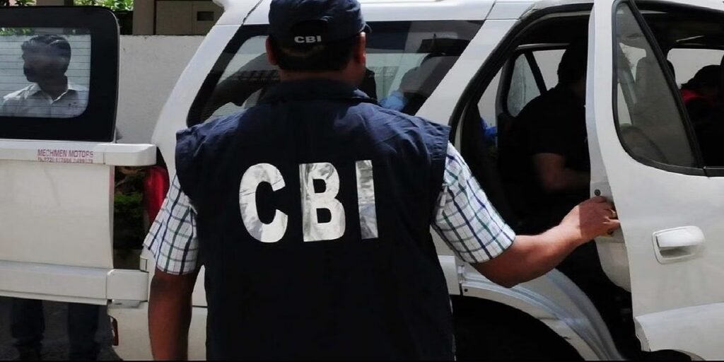 CBI की बड़ी कार्रवाई: ताज होटल में छापेमारी, डाक विभाग के चार कर्मचारी रिश्वत लेते पकड़े गए